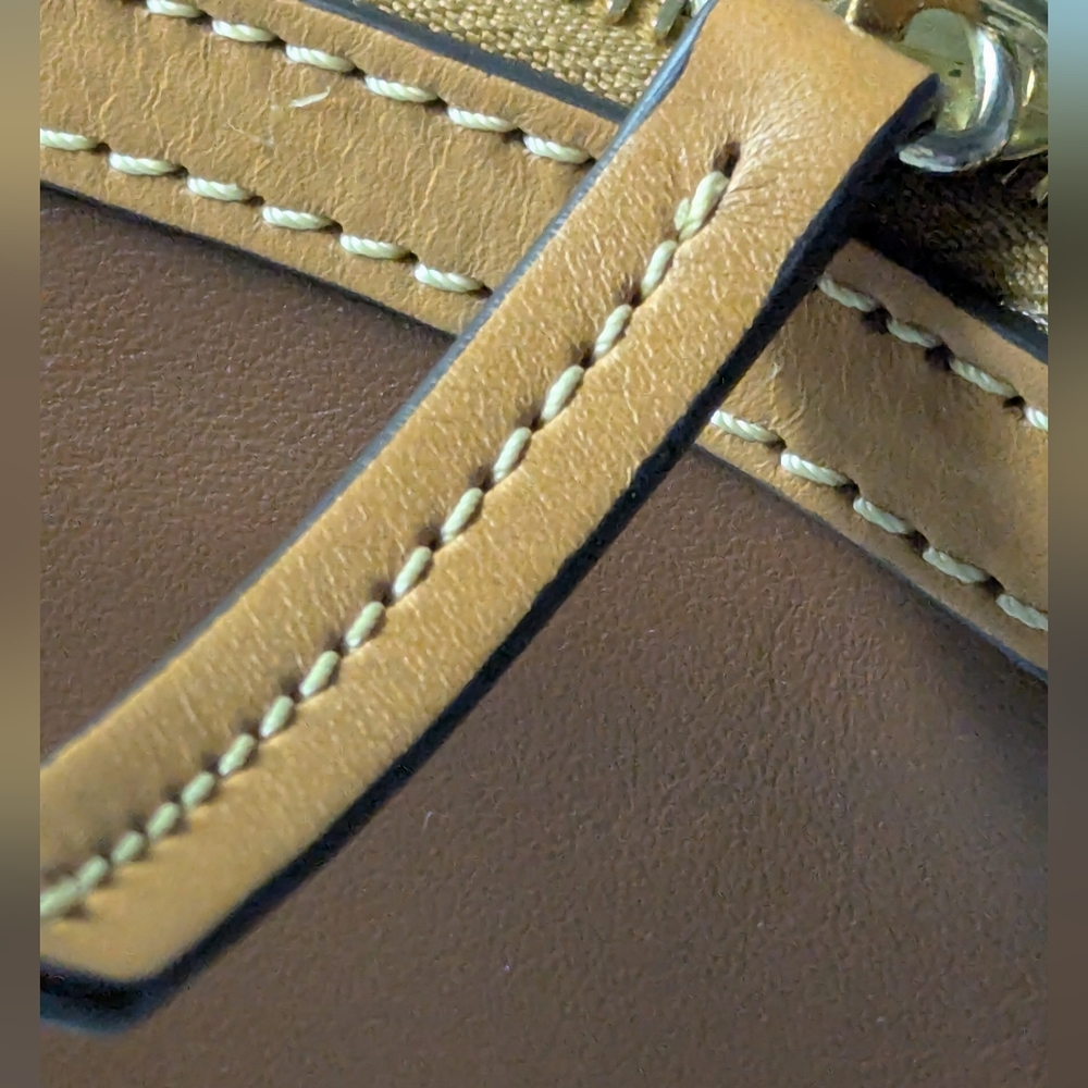 Dooney & Bourke Wayfarer Domed Crossbody Brown Leather Bag - Picture 11 of 15